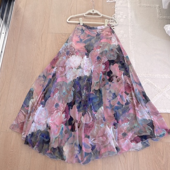 Urban Outfitters, Free People We Are Kindred Printed Maxi Skirt/ Skort Size XS - Picture 6 of 8